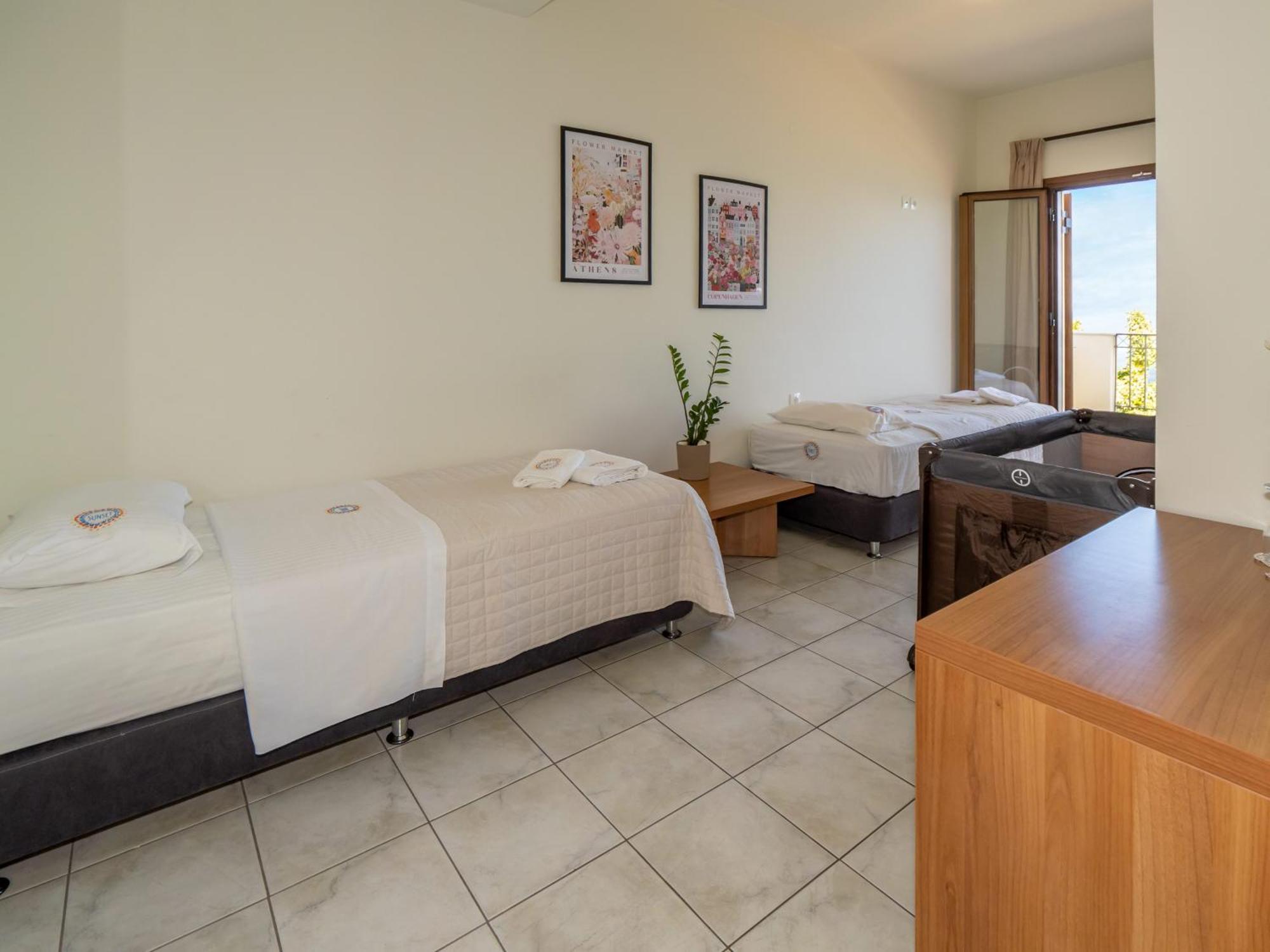 קסירופיגאדו Sunset Hotel מראה חיצוני תמונה