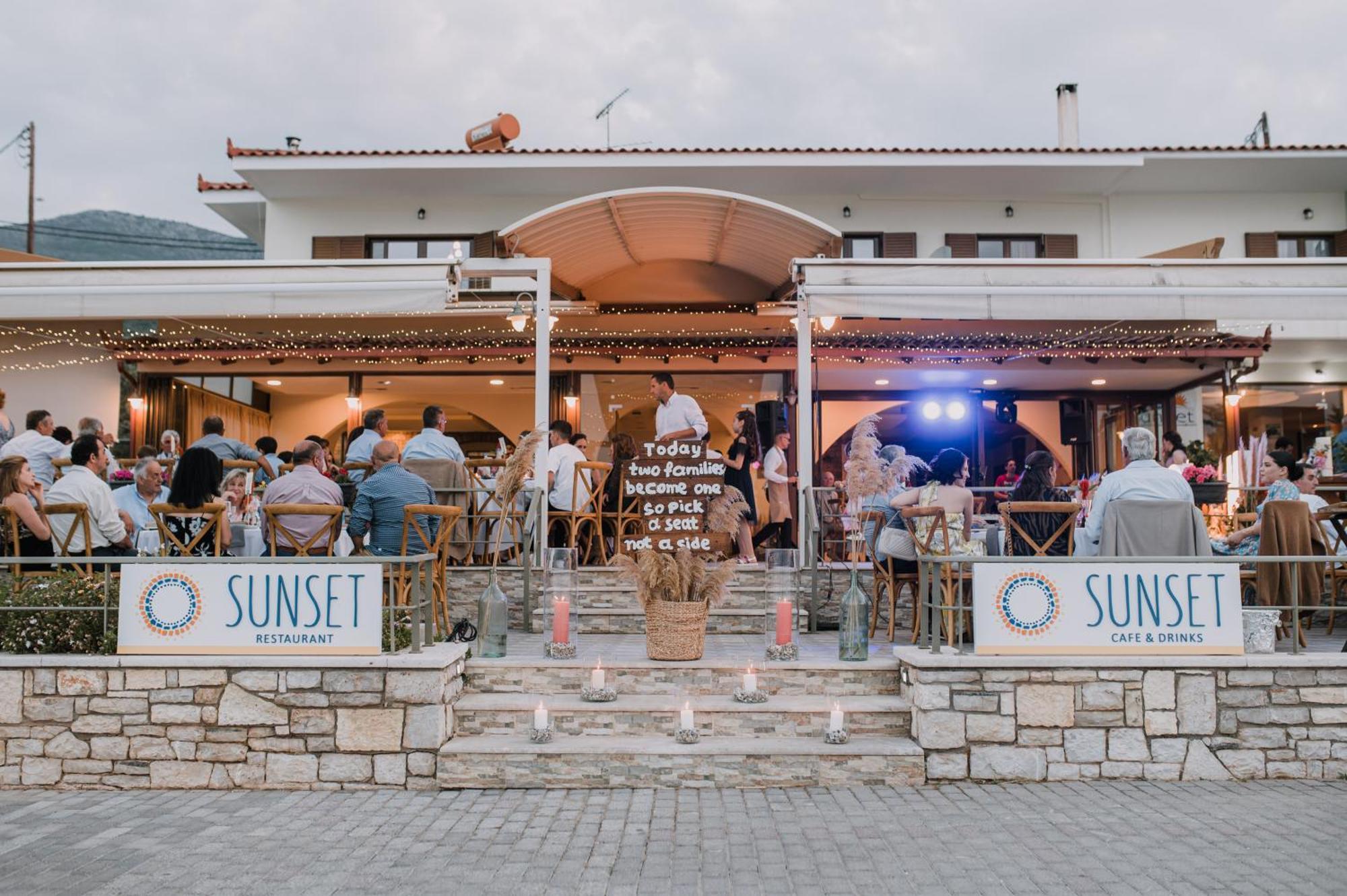 קסירופיגאדו Sunset Hotel מראה חיצוני תמונה